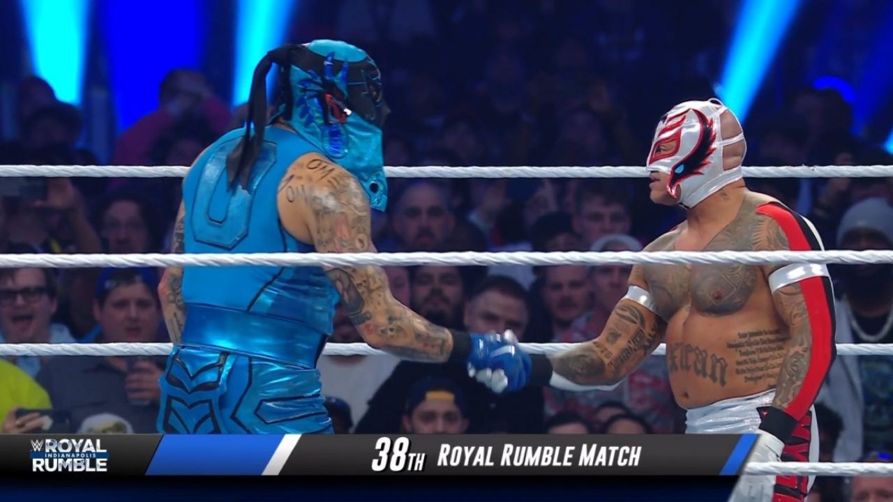 Así fue la entrada de Penta Zero Miedo y Rey Mysterio en el Royal Rumble 2025